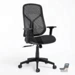 ⁦Vinnous Black Mesh Swivel Chair  | كرسي مكتب ظهر وسط شبك طبي فينوس شاسيه أسود⁩ - الصورة ⁦2⁩